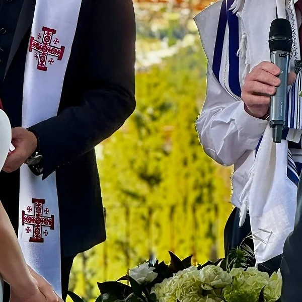 Jewish-catholic wedding_jewish ceremony